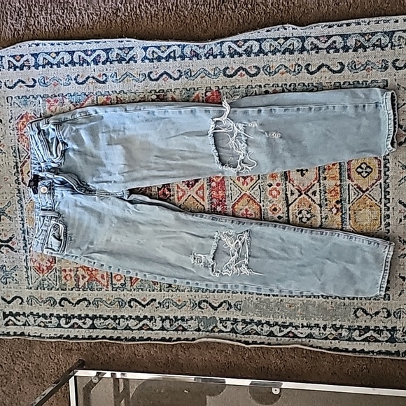 Girls distressed denim jeans size 13/14 - Picture 1 of 5